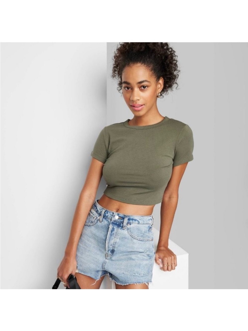 Wild Fable Cropped Tee Size Small